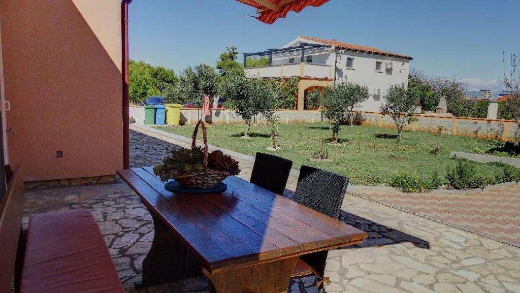 ויר Studio Apartman I Mali Apartman מראה חיצוני תמונה